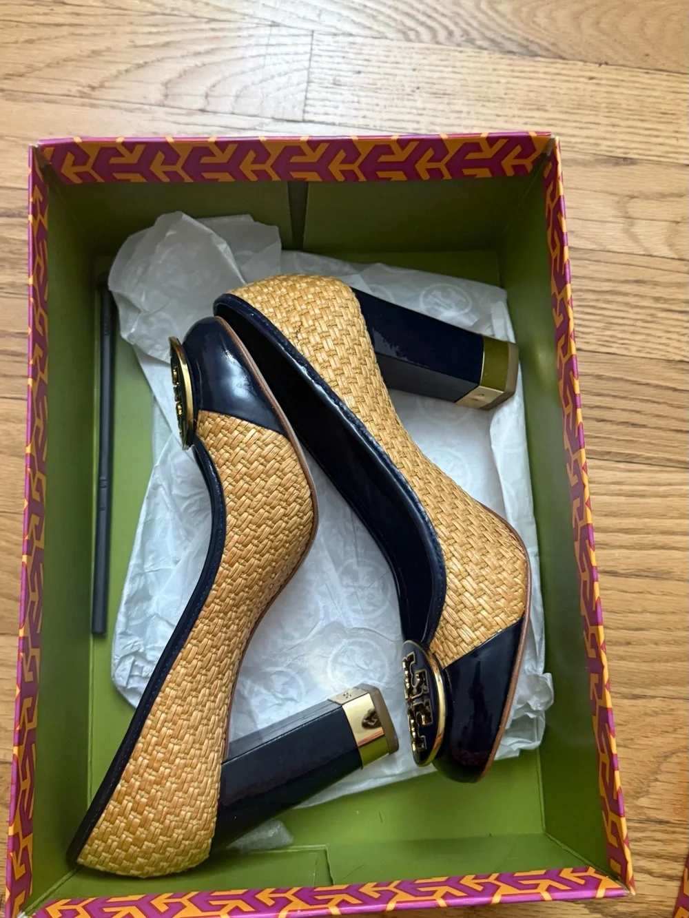 Tory Burch Tan Raffia Pumps with Black Patent Toe and Gold Logo Medallion